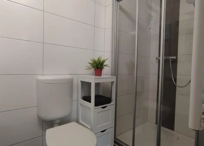 Chiara, Suedharz, Harztor